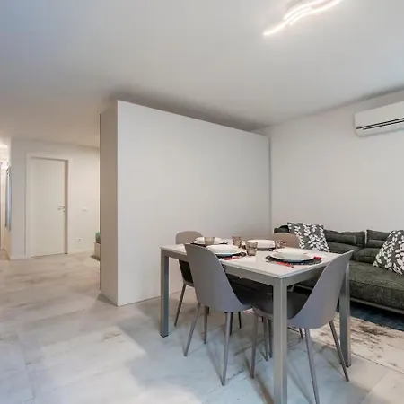 Apartment Essenza Moderna - Centro & Relax Brescia
