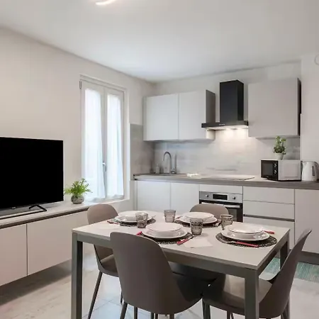 Apartment Essenza Moderna - Centro & Relax
